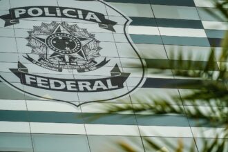 pf-mira-esquema-de-falsificacao-de-diplomas-academicos-em-brasilia