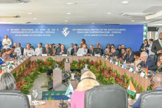 paises-do-atlantico-sul-defendem-regiao-livre-de-guerra-e-arma-nuclear