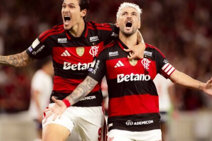 fla-estreia-na-copa-do-brasil-com-triunfo-de-2-a-1-sobre-o-vitoria