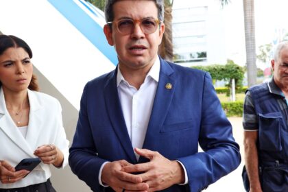 randolfe-rodrigues-afirma-que-governo-deve-indicar-outro-nome-para-stf