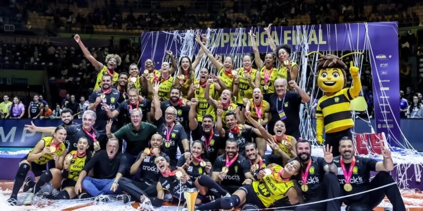 praia-clube-bate-minas-e-fatura-titulo-da-superliga-feminina-de-volei