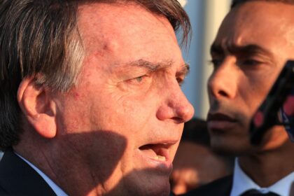 bolsonaro-tem-alta-hospitalar-apos-passar-por-cirurgia-no-ombro