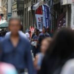 taxa-de-desemprego-de-pretos-e-55%-maior-que-a-de-brancos,-revela-ibge