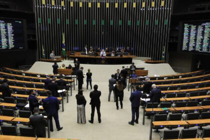 minirreforma-eleitoral-reduz-controle-de-gastos-partidarios;-entenda