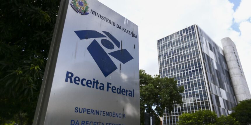 arrecadacao-federal-bate-recorde-e-supera-r$-278-bilhoes-em-abril