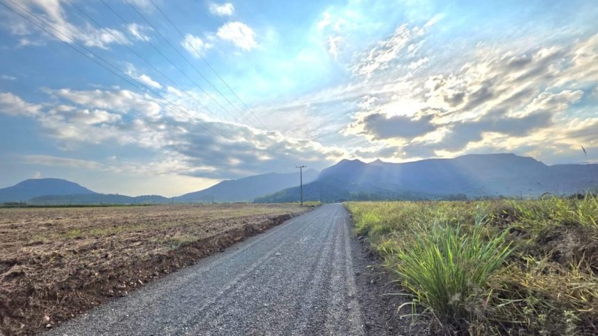 estrada-boa-rural-avanca-em-sc-e-projeta-mais-de-800-quilometros-de-pavimentacao-no-interior
