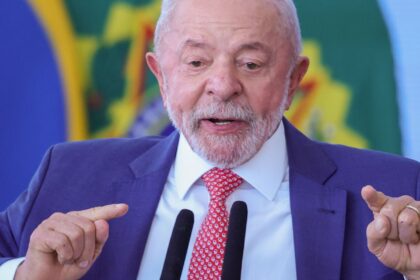 lula-cobra-respeito-e-rejeita-interferencia-dos-eua