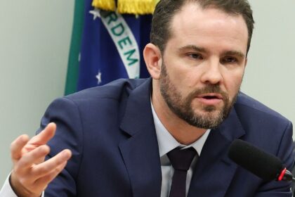declaracao-do-ir-pode-passar-a-ser-automatica-em-ate-tres-anos