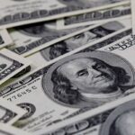 bolsa-cai-2,22%,-e-dolar-volta-a-subir-acima-de-r$-5,06