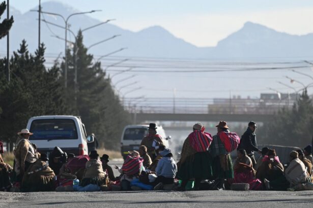 bolivia-prende-lideres-de-protestos-em-meio-a-respaldo-militar-dos-eua