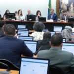 deputados-votam-reducao-da-maioridade-penal-em-comissao