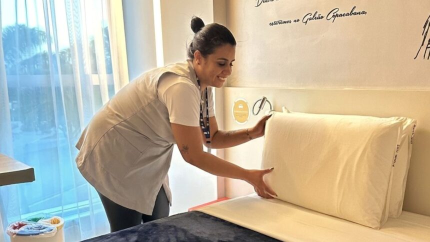 hotel-poe-fim-a-escala-61-e-camareira-consegue-tirar-a-cnh:-proximo-passo-e-a-enfermagem