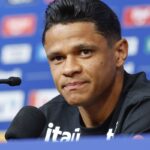 aposta-de-ancelotti,-douglas-santos-explica-apoio-tatico-a-vini-jr.