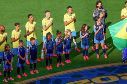 ny-times-elege-o-hino-do-brasil-o-mais-bonito-entre-os-paises-da-copa