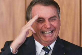 caso-da-arma:-pgr-joga-balde-de-agua-fria-em-quem-pedia-a-volta-de-bolsonaro-para-a-prisao