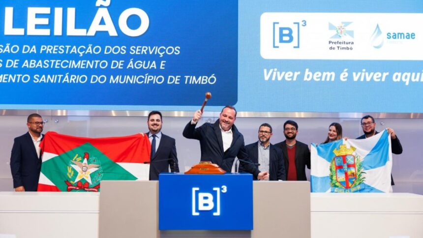 com-proposta-de-15%-de-desconto-na-tarifa,-casan-vence-leilao-de-r$-60-milhoes-para-operar-agua-e-esgoto-de-cidade-de-sc