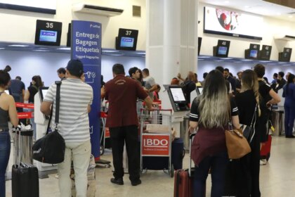 setor-de-servicos-cai-0,4%-em-maio-por-recuo-na-area-de-transportes