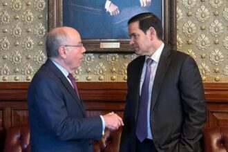 em-forte-reacao,-mauro-vieira-rebate-rubio-e-diz-que-secretario-americano-ataca-o-presidente-lula-de-forma-grosseira-e-arrogante