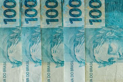 caixa-paga-bolsa-familia-de-julho-a-beneficiarios-com-nis-de-final-4