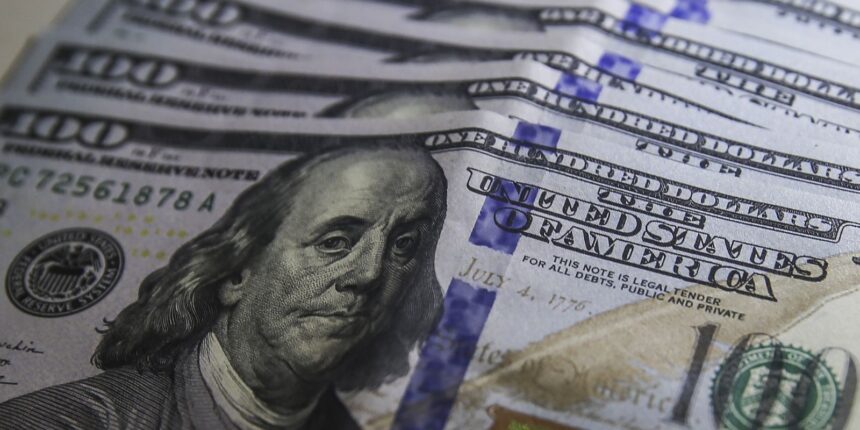 dolar-cai-para-r$-5,10,-apos-juros-serem-mantidos-nos-eua