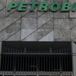 petrobras-anuncia-descoberta-de-petroleo-na-foz-do-amazonas