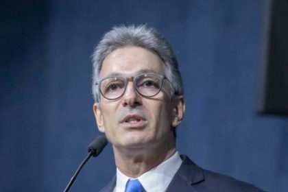 por-que-zema-desistiu-do-debate-presidencial-deste-domingo?-veja-o-que-disse-a-equipe-do-ex-governador-de-minas