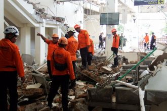 indonesia:-numero-de-mortos-no-terremoto-chega-a-100