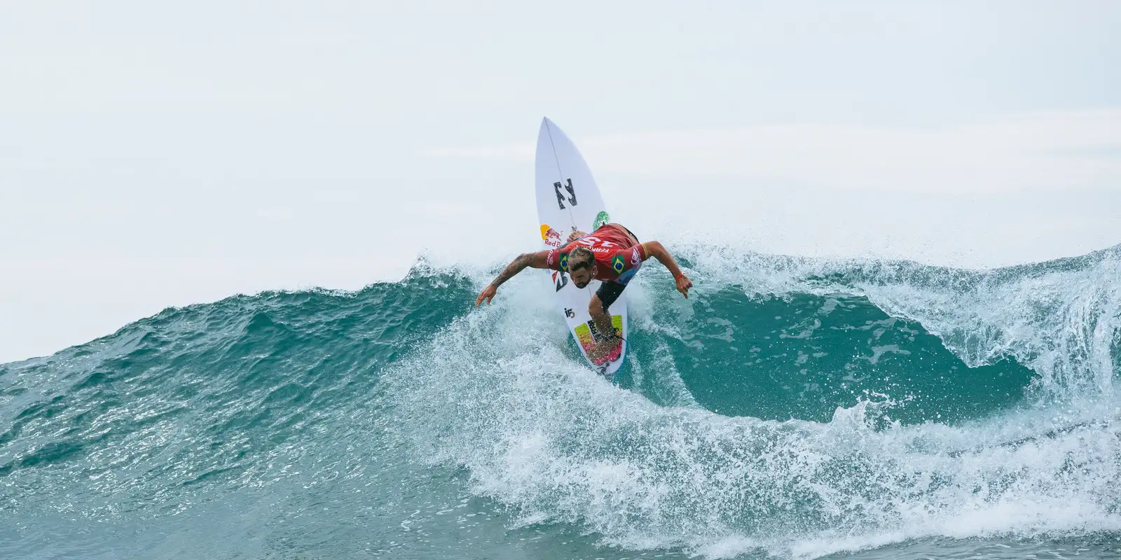 wsl-exclui-etapa-de-abu-dhabi-do-circuito-mundial-de-surfe-deste-ano