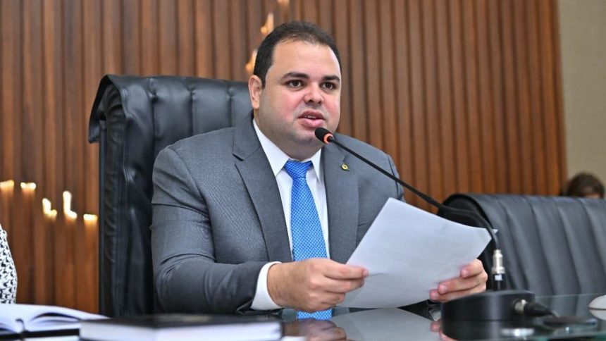 governador-do-amazonas-e-alvo-de-duas-condenacoes-da-justica-eleitoral-em-24h-por-irregularidades-na-internet