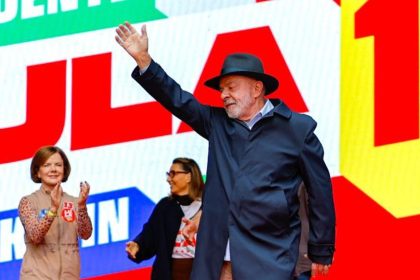 lula-cobra-conduta-de-ministros-do-stf-apos-caso-master:-ninguem-pode-ser-ministro-para-ficar-rico