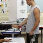 caminhos-da-reportagem:importancia-do-voto-para-jovens-e-idosos