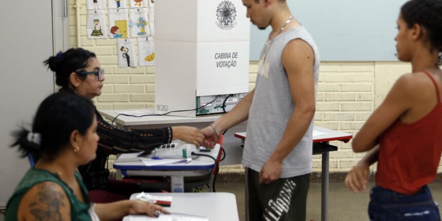 caminhos-da-reportagem:importancia-do-voto-para-jovens-e-idosos